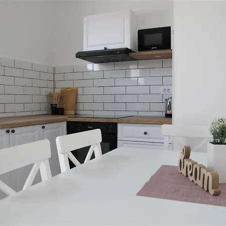 Seaeye Apartment